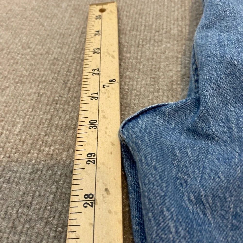 Levis 505 Regular Fit Jeans Mens 40x30 Medium Wash Blue Straight Leg 00505-2100